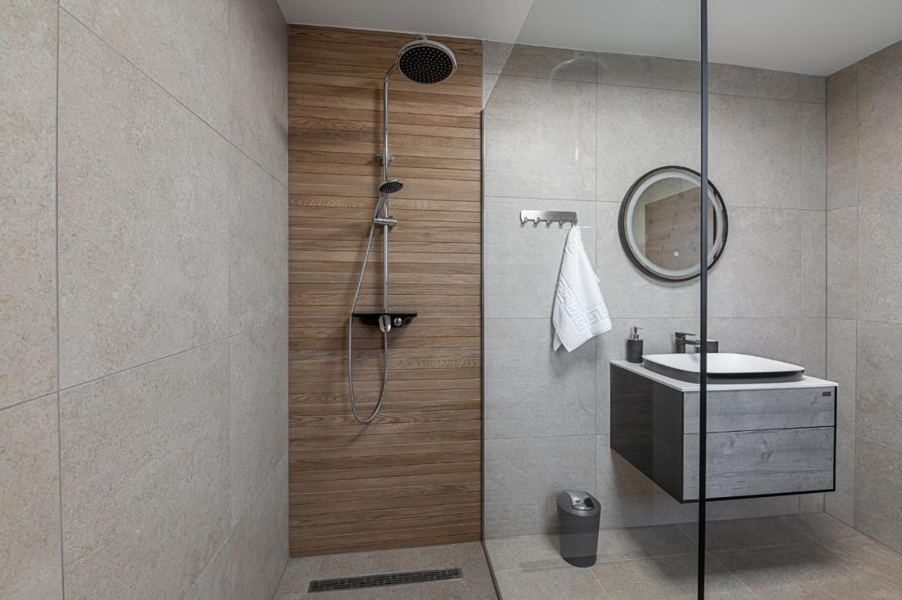 Apartment Domacija Vrski
